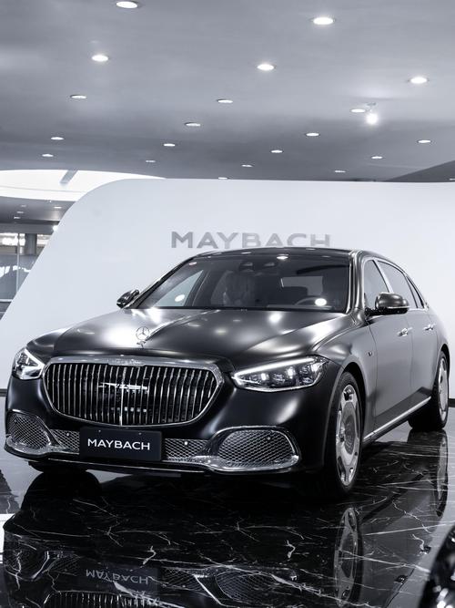 深圳62岚图汽车的售后服务让用户无忧出行，迈巴赫未来的豪华车趋势